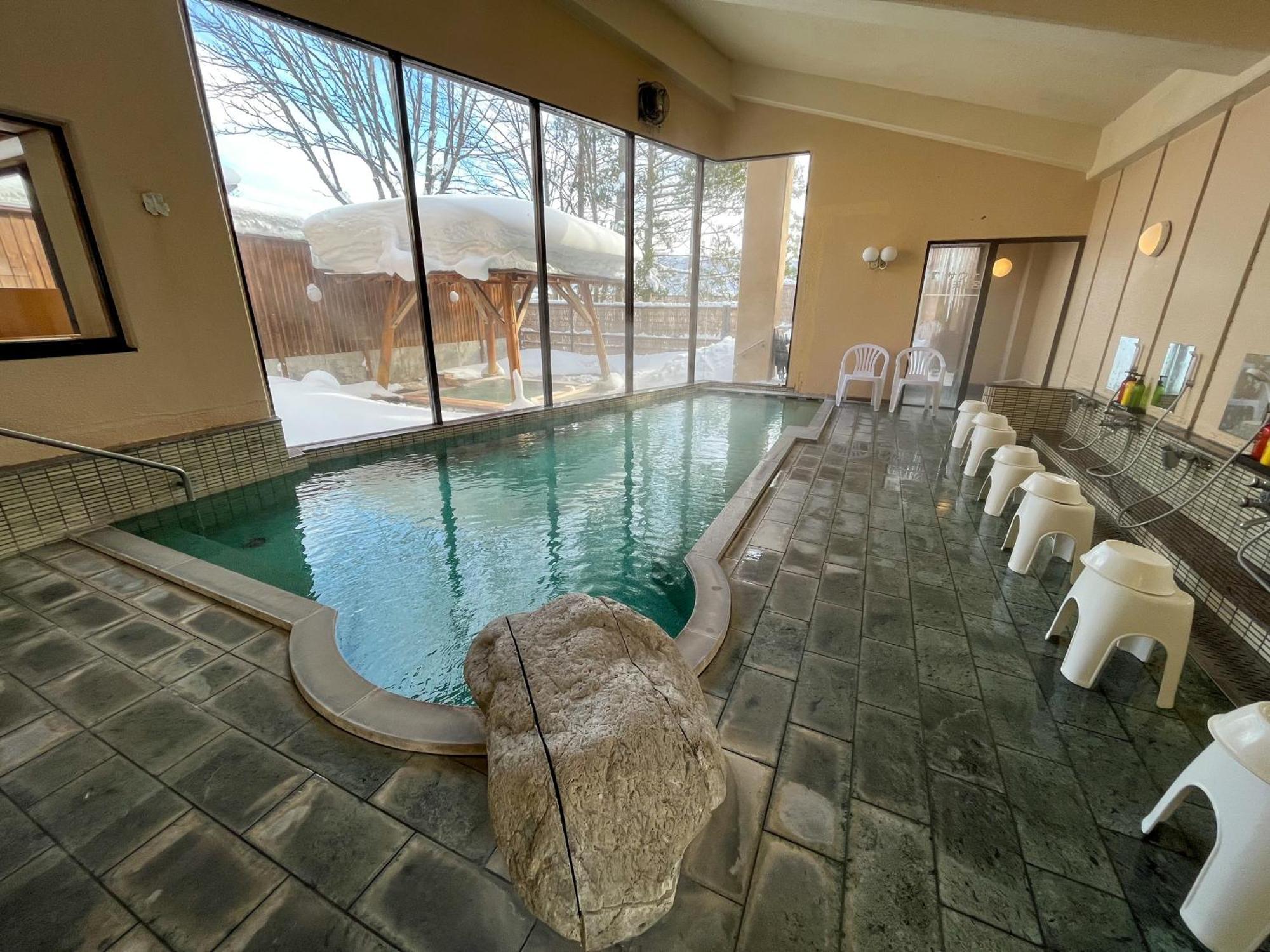 Hotel Goryukan Hakuba Exterior photo