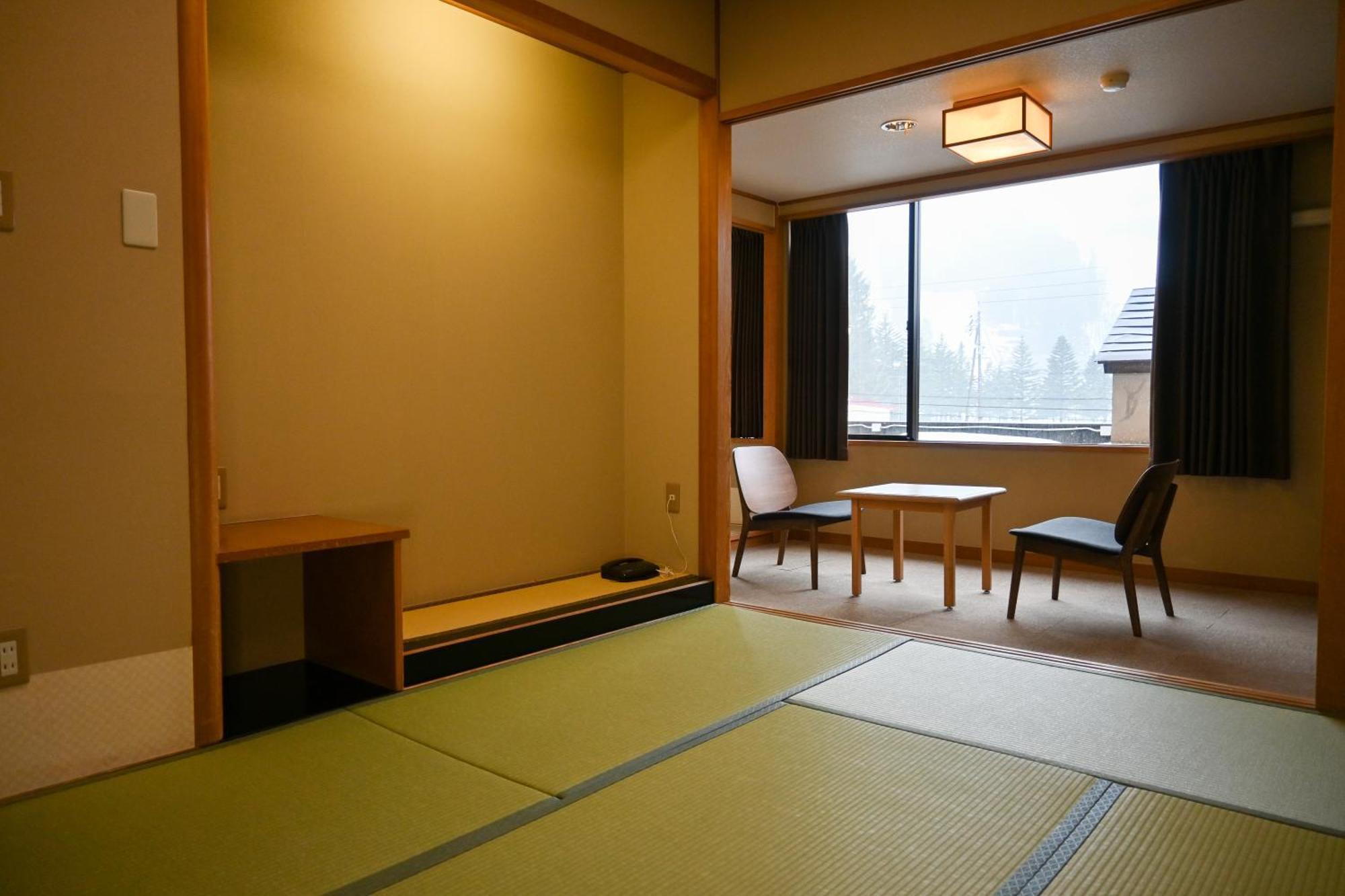 Hotel Goryukan Hakuba Exterior photo