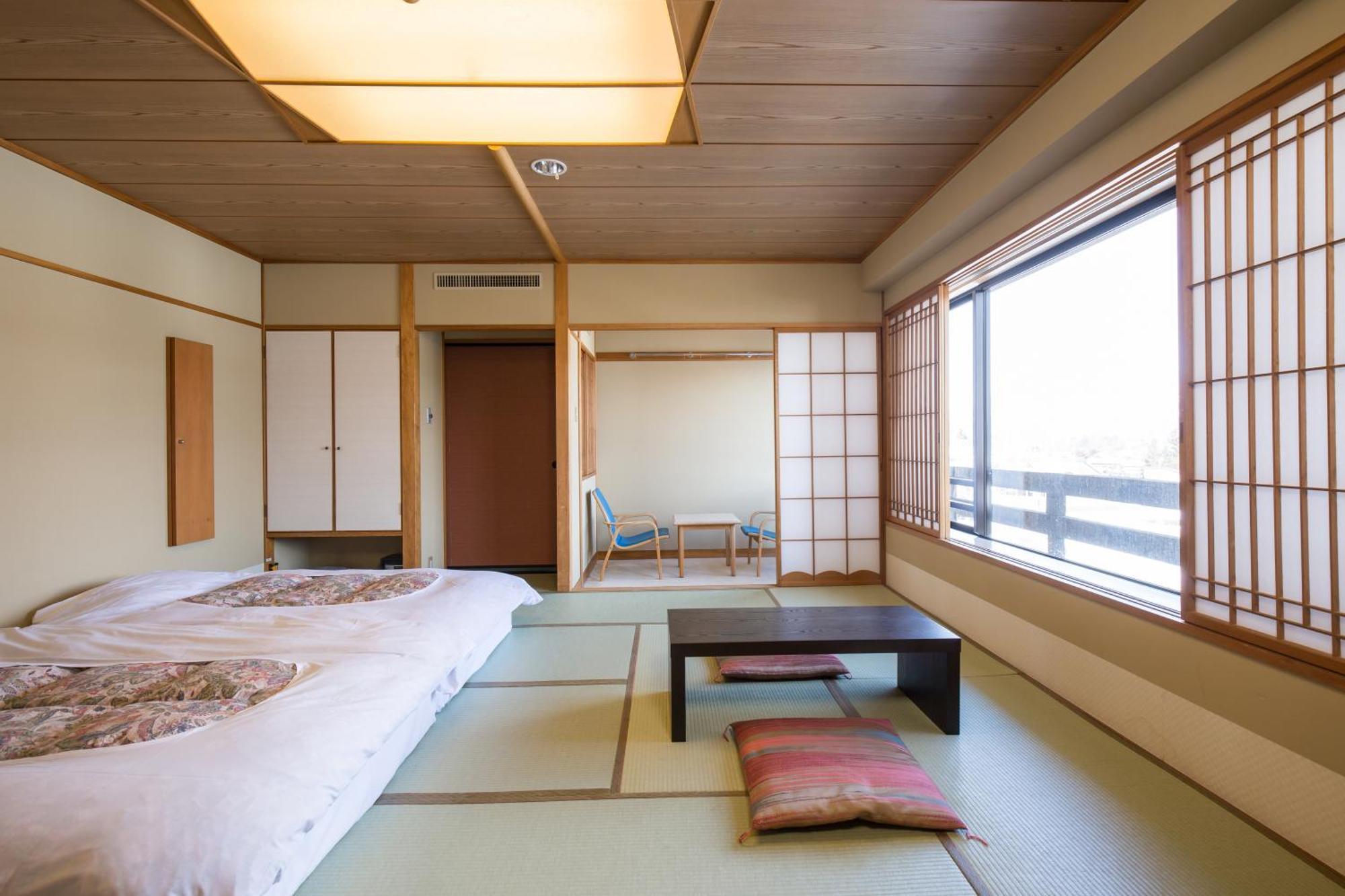 Hotel Goryukan Hakuba Exterior photo