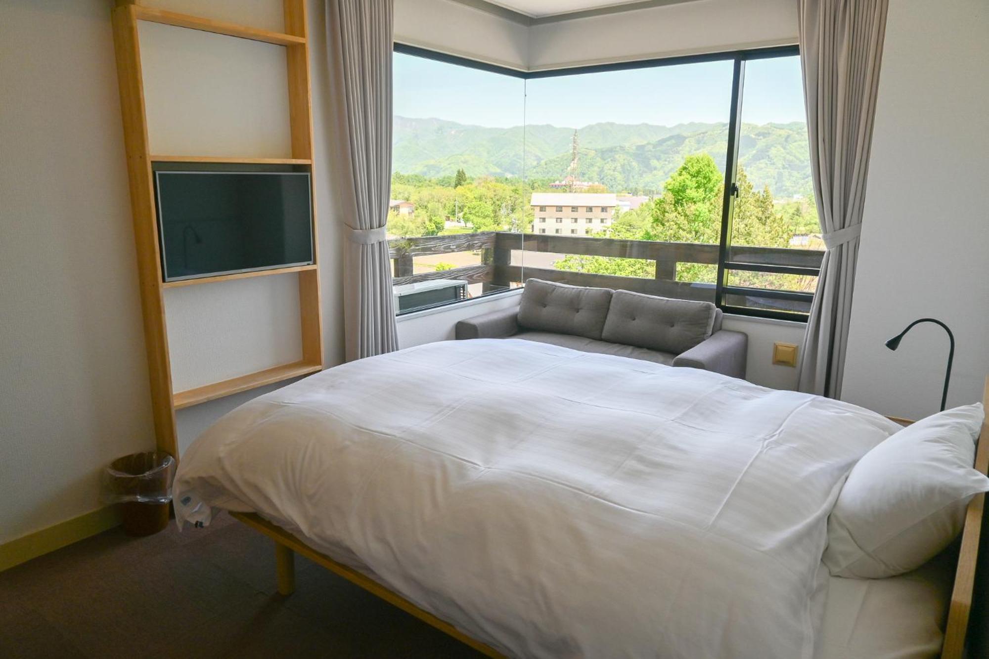 Hotel Goryukan Hakuba Exterior photo